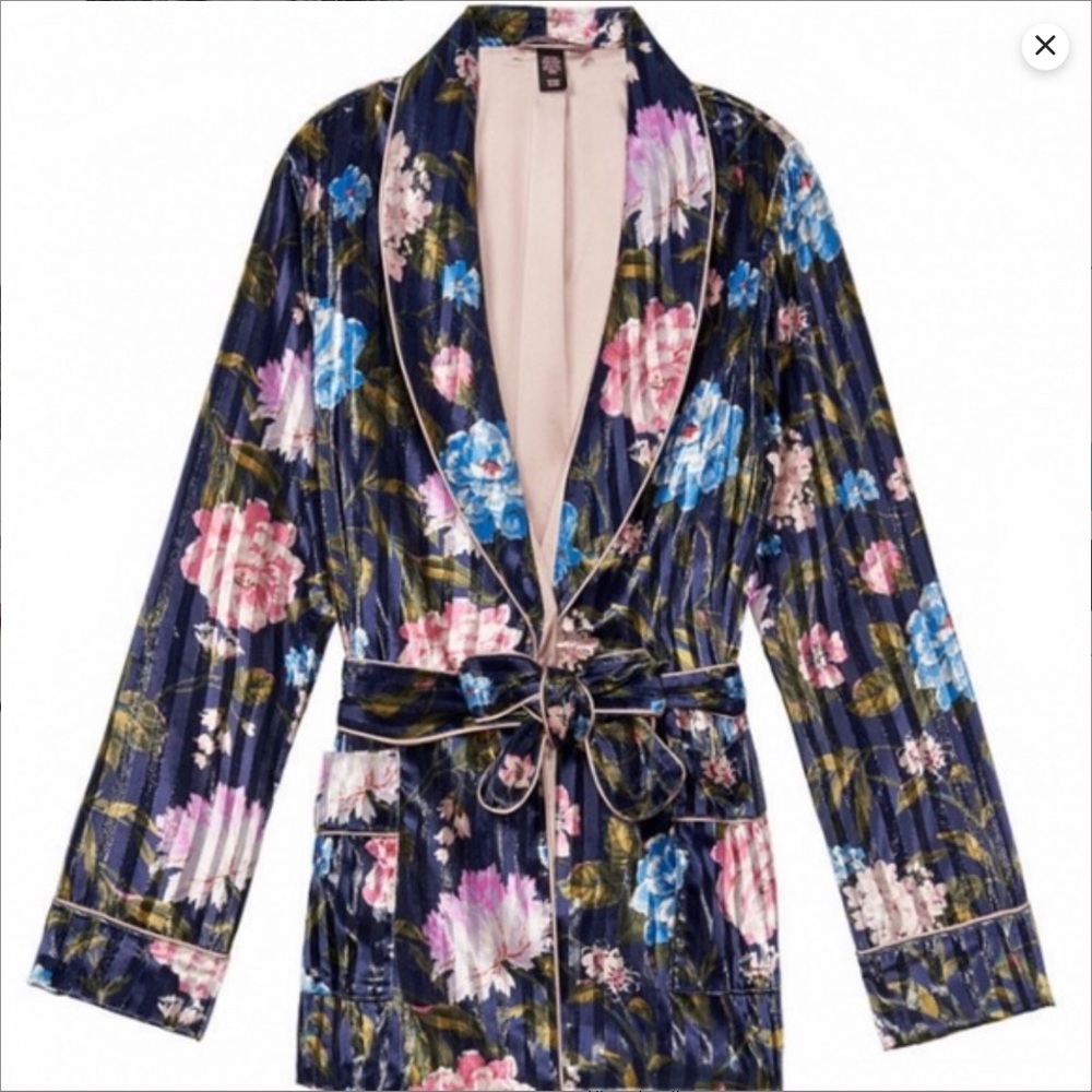 Victoria’s Secret Floral Velvet Pajama Tie Top / Jacket
